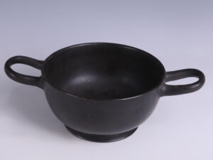 Black-Glazed-Terracotta-Skyphos