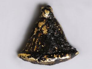 ancient egyptian gold lotus flower amulet 1