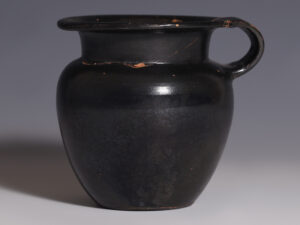 ancient greek apulian black glazed terracotta mug