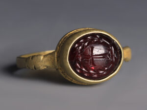 byzantine gold and garnet ring