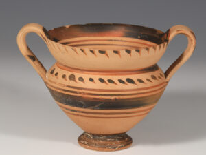 daunian pottery kantharos