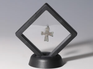early byzantine bronze cross pendant 3