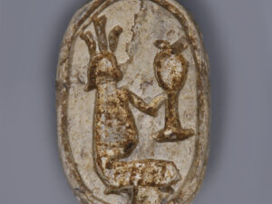 egyptian steatite scarab praising hapy 1