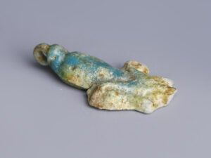 egyptian turquoise faience lotus amulet 3
