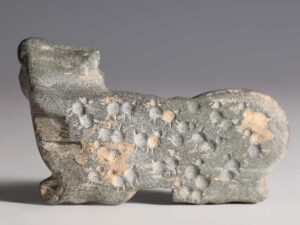 jemdet nasr period steatite large stamp seal in form of a quadruped