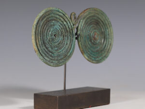 large celtic bronze spiral fibula 2