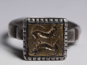late mediaeval silver gilt seal ring