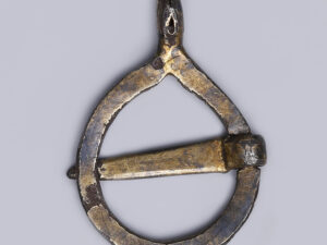 late medieval silver praying hands brooch