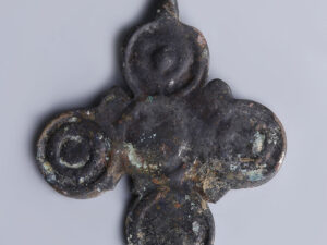 late roman byzantine bronze circular cross pendant