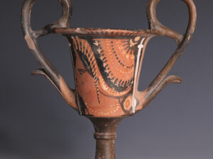 magna graecian terracotta kantharos.
