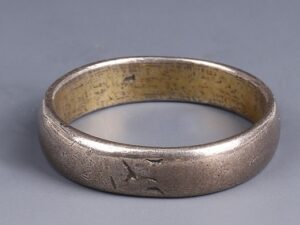 medieval fifteenth to sixteenth century gilt silver ring