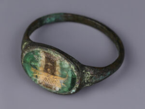 roman bronze ring galley intaglio