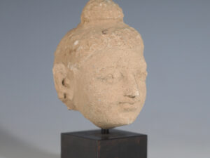gandharan buddha head