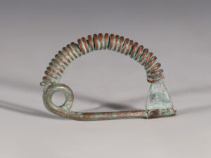 roman bronze Italian style brooch