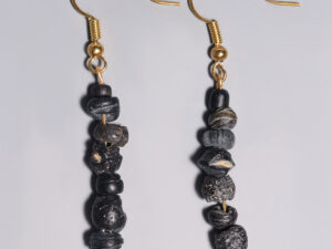 ancient roman black glass beaded earrings 2