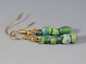 ancient roman green glass beaded earrings 2