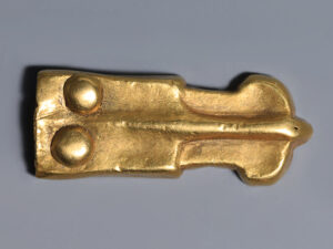 medieval gold strap end