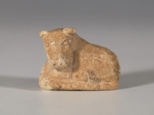 mesopotamian alabaster recumbent bull figurine
